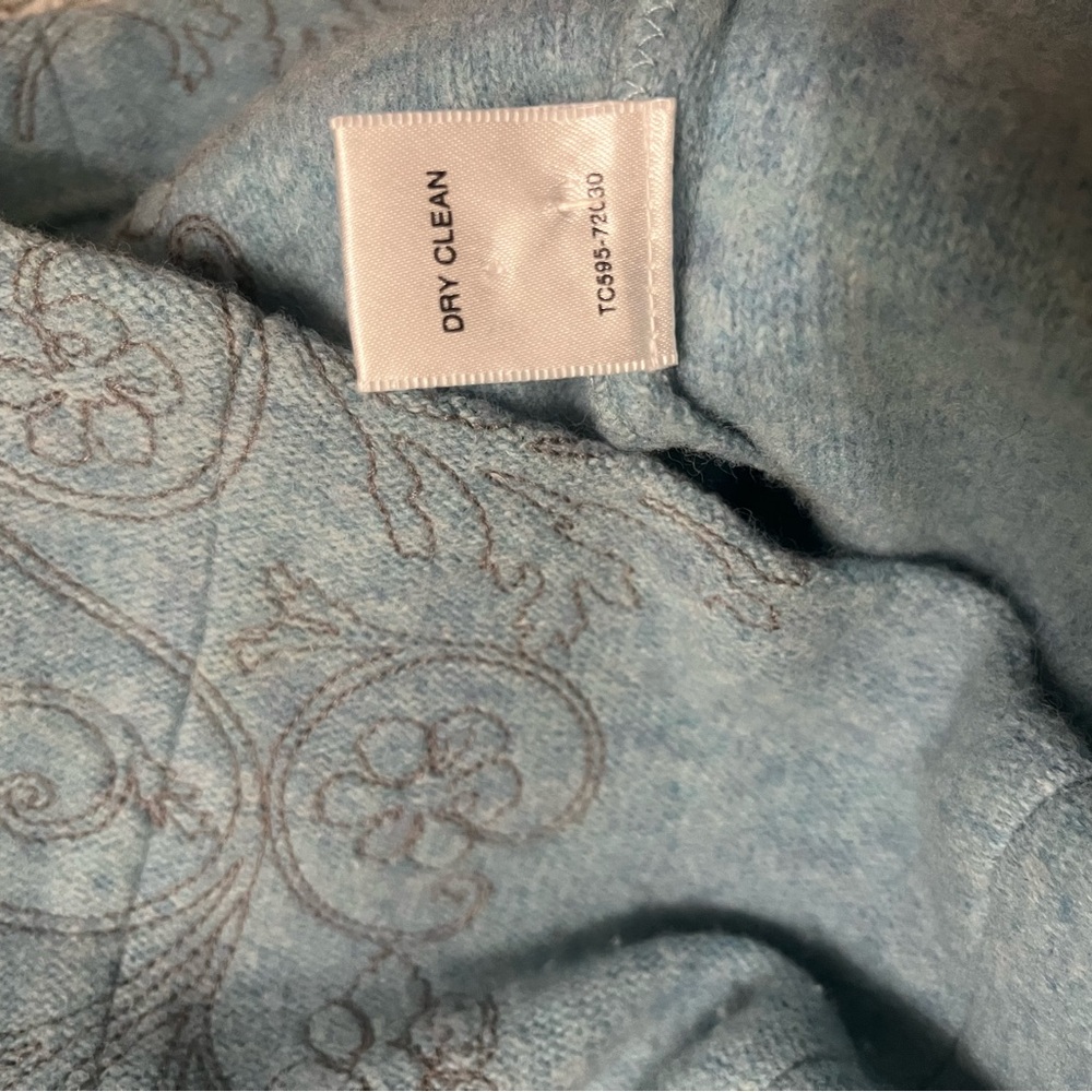 Pendleton Blue Embroidered Button Cardigan - image 10